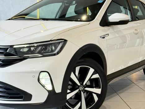 VOLKSWAGEN Nivus 1.0 4P FLEX 200 TSI HIGHLINE TURBO AUTOMTICO, Foto 6