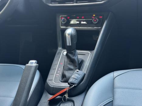 VOLKSWAGEN Nivus 1.0 4P FLEX 200 TSI HIGHLINE TURBO AUTOMTICO, Foto 11