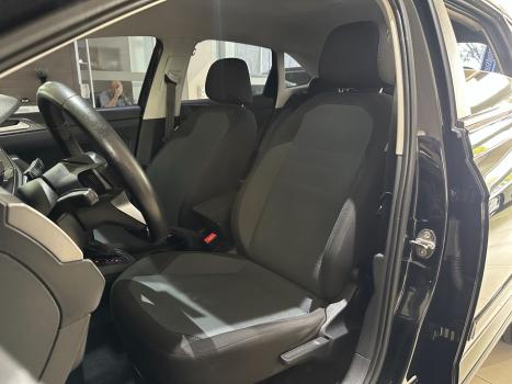 VOLKSWAGEN Nivus 1.0 4P FLEX 200 TSI COMFORTLINE TURBO AUTOMTICO, Foto 16