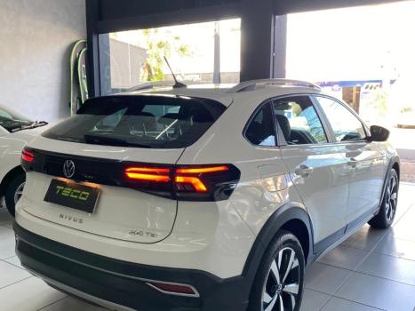 VOLKSWAGEN Nivus 1.0 4P FLEX 200 TSI HIGHLINE TURBO AUTOMTICO, Foto 4