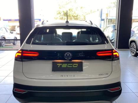VOLKSWAGEN Nivus 1.0 4P FLEX 200 TSI HIGHLINE TURBO AUTOMTICO, Foto 5