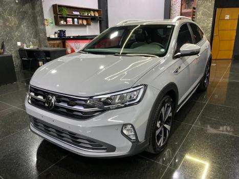 VOLKSWAGEN Nivus 1.0 4P FLEX 200 TSI HIGHLINE TURBO AUTOMÁTICO, Foto 3 VOLKSWAGEN Nivus 1.0 4P FLEX 200 TSI HIGHLINE TURBO AUTOMÁTICO, Foto 3