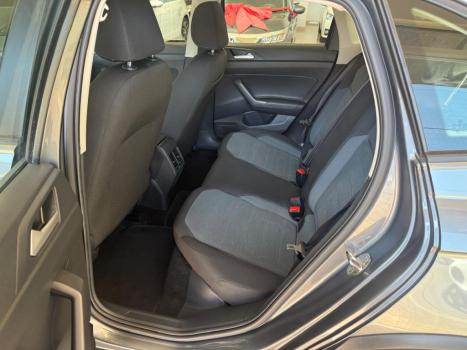 VOLKSWAGEN Nivus 1.0 4P FLEX 200 TSI COMFORTLINE TURBO AUTOMTICO, Foto 9