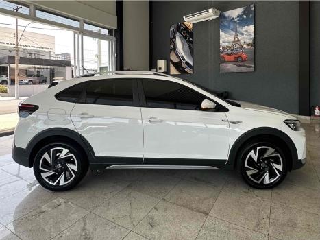 VOLKSWAGEN Nivus 1.0 4P FLEX 200 TSI HIGHLINE TURBO AUTOMTICO, Foto 4