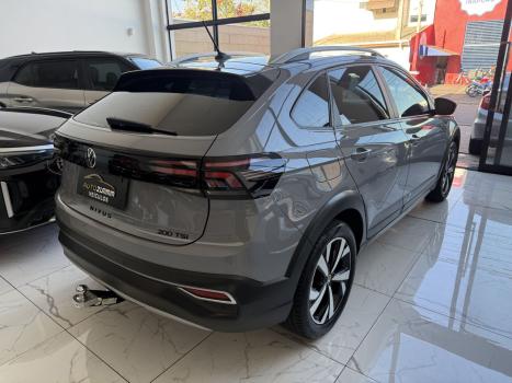 VOLKSWAGEN Nivus 1.0 4P FLEX 200 TSI HIGHLINE TURBO AUTOMÁTICO, Foto 7 VOLKSWAGEN Nivus 1.0 4P FLEX 200 TSI HIGHLINE TURBO AUTOMÁTICO, Foto 7