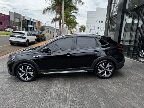 VOLKSWAGEN Nivus 1.0 4P FLEX 200 TSI HIGHLINE TURBO AUTOMÁTICO, Foto 2 VOLKSWAGEN Nivus 1.0 4P FLEX 200 TSI HIGHLINE TURBO AUTOMÁTICO, Foto 2