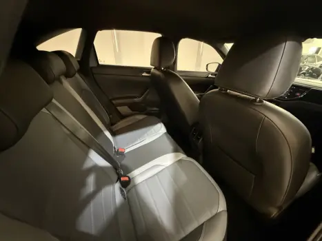 VOLKSWAGEN Nivus 1.0 4P FLEX 200 TSI HIGHLINE TURBO AUTOMTICO, Foto 10