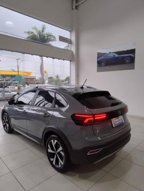 VOLKSWAGEN Nivus 1.0 4P FLEX 200 TSI HIGHLINE TURBO AUTOMTICO, Foto 2