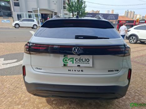 VOLKSWAGEN Nivus 1.0 4P FLEX 200 TSI HIGHLINE TURBO AUTOMTICO, Foto 13
