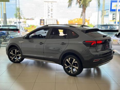 VOLKSWAGEN Nivus 1.0 4P FLEX 200 TSI HIGHLINE TURBO AUTOMTICO, Foto 3