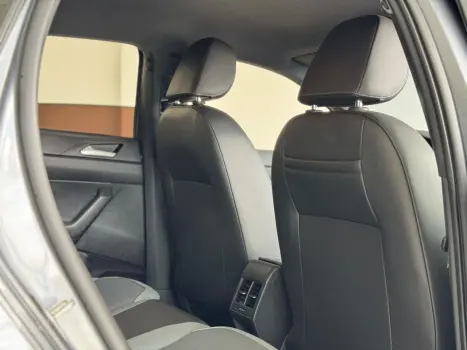 VOLKSWAGEN Nivus 1.0 4P FLEX 200 TSI HIGHLINE TURBO AUTOMTICO, Foto 17