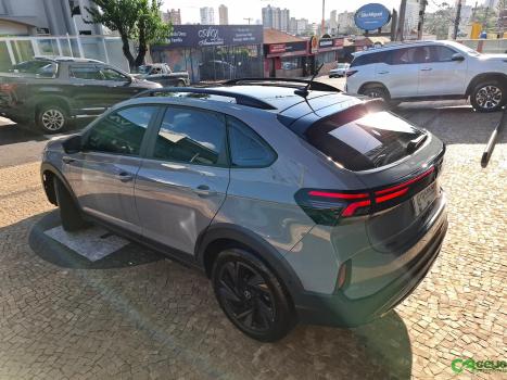 VOLKSWAGEN Nivus 1.0 4P FLEX 200 TSI HIGHLINE TURBO AUTOMTICO, Foto 9