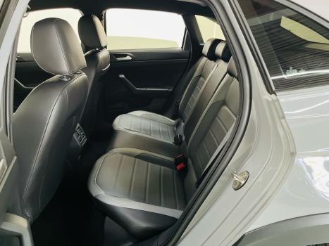 VOLKSWAGEN Nivus 1.0 4P FLEX 200 TSI HIGHLINE TURBO AUTOMTICO, Foto 11