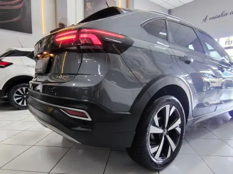 VOLKSWAGEN Nivus 1.0 4P FLEX 200 TSI HIGHLINE TURBO AUTOMTICO, Foto 19