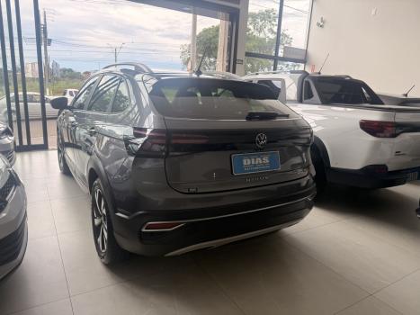 VOLKSWAGEN Nivus 1.0 4P FLEX 200 TSI HIGHLINE TURBO AUTOMTICO, Foto 6