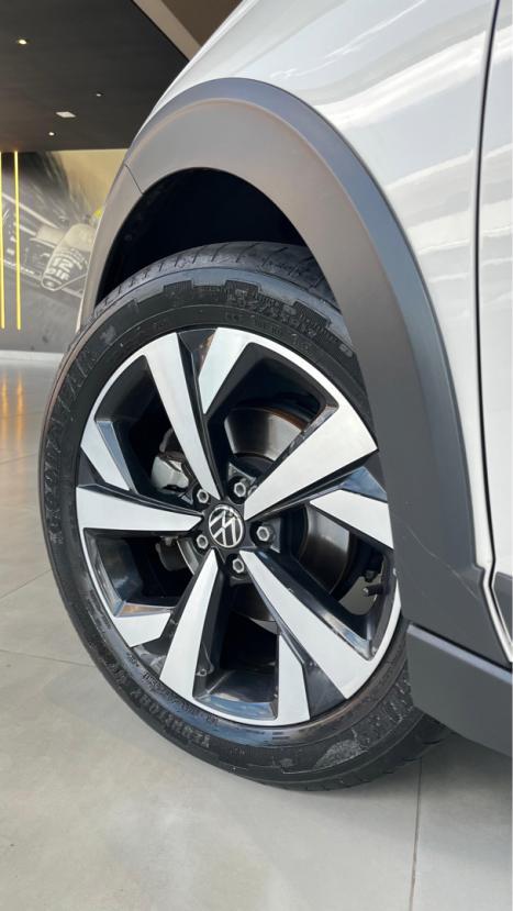VOLKSWAGEN Nivus 1.0 4P FLEX 200 TSI HIGHLINE TURBO AUTOMTICO, Foto 3