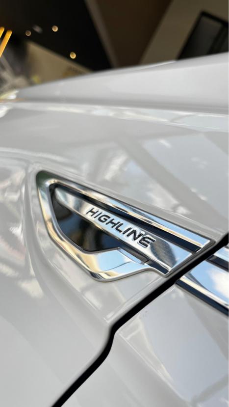 VOLKSWAGEN Nivus 1.0 4P FLEX 200 TSI HIGHLINE TURBO AUTOMTICO, Foto 6