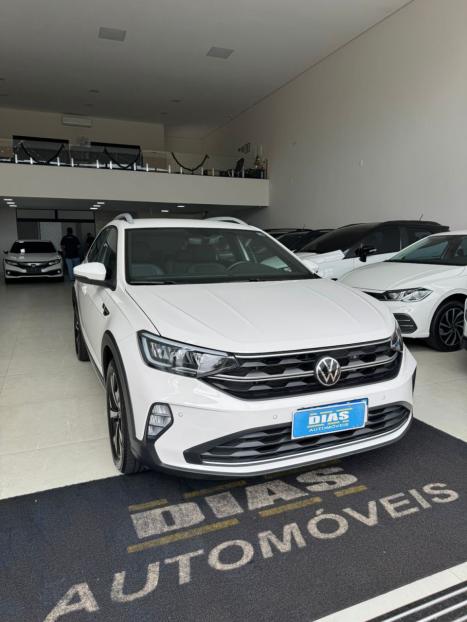 VOLKSWAGEN Nivus 1.0 4P FLEX 200 TSI HIGHLINE TURBO AUTOMTICO, Foto 2