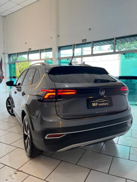 VOLKSWAGEN Nivus 1.0 4P FLEX 200 TSI HIGHLINE TURBO AUTOMTICO, Foto 3