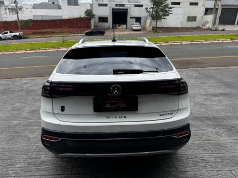 VOLKSWAGEN Nivus 1.0 4P FLEX 200 TSI HIGHLINE TURBO AUTOMTICO, Foto 7