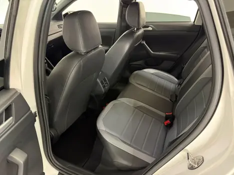 VOLKSWAGEN Nivus 1.0 4P FLEX 200 TSI HIGHLINE TURBO AUTOMTICO, Foto 7