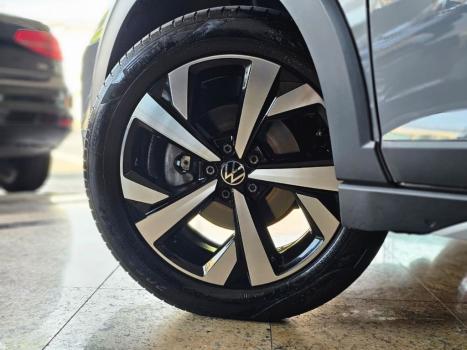 VOLKSWAGEN Nivus 1.0 4P FLEX 200 TSI HIGHLINE TURBO AUTOMTICO, Foto 12