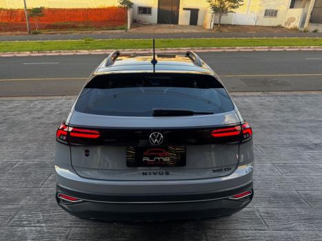 VOLKSWAGEN Nivus 1.0 4P FLEX 200 TSI HIGHLINE TURBO AUTOMTICO, Foto 9