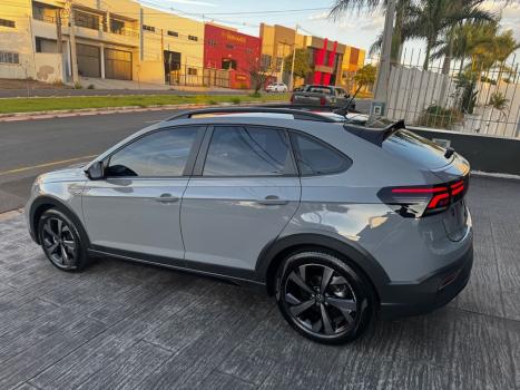 VOLKSWAGEN Nivus 1.0 4P FLEX 200 TSI HIGHLINE TURBO AUTOMTICO, Foto 11