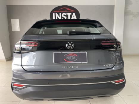 VOLKSWAGEN Nivus 1.0 4P FLEX 200 TSI COMFORTLINE TURBO AUTOMTICO, Foto 4