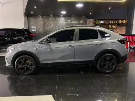 VOLKSWAGEN Nivus 1.0 4P FLEX 200 TSI HIGHLINE TURBO AUTOM�TICO, Foto 8