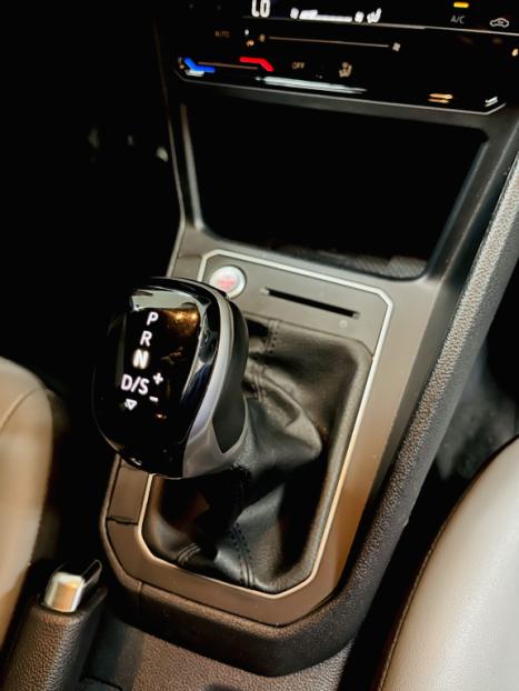 VOLKSWAGEN Nivus 1.0 4P FLEX 200 TSI HIGHLINE TURBO AUTOMTICO, Foto 2