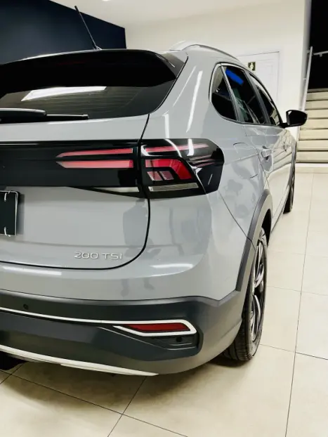 VOLKSWAGEN Nivus 1.0 4P FLEX 200 TSI HIGHLINE TURBO AUTOMTICO, Foto 14