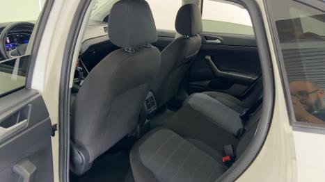 VOLKSWAGEN Nivus 1.0 4P FLEX 200 TSI COMFORTLINE TURBO AUTOMTICO, Foto 7