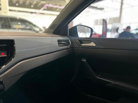 VOLKSWAGEN Nivus 1.0 4P FLEX 200 TSI HIGHLINE TURBO AUTOMTICO, Foto 10