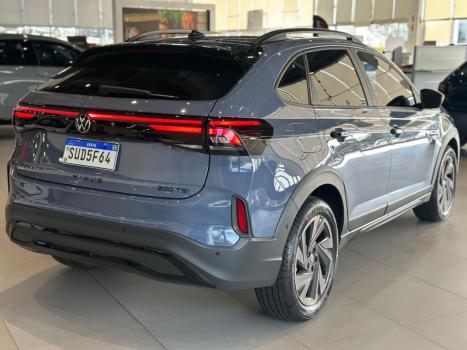 VOLKSWAGEN Nivus 1.0 4P FLEX 200 TSI HIGHLINE TURBO AUTOMTICO, Foto 3