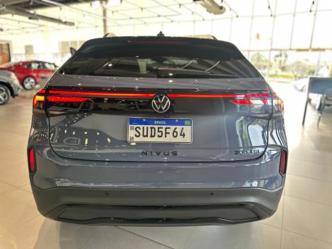 VOLKSWAGEN Nivus 1.0 4P FLEX 200 TSI HIGHLINE TURBO AUTOMTICO, Foto 6