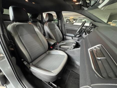 VOLKSWAGEN Nivus 1.0 4P FLEX 200 TSI HIGHLINE TURBO AUTOM�TICO, Foto 12