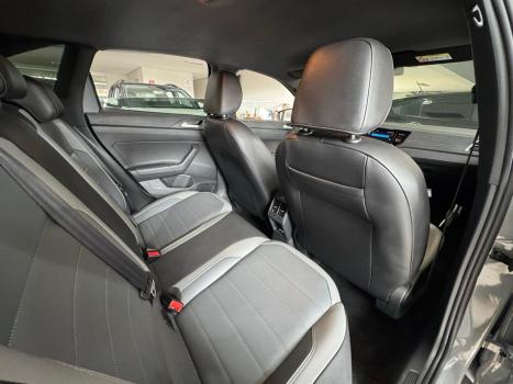 VOLKSWAGEN Nivus 1.0 4P FLEX 200 TSI HIGHLINE TURBO AUTOM�TICO, Foto 13