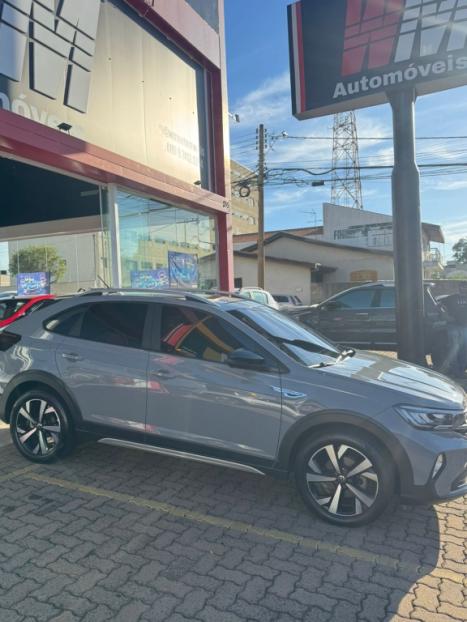 VOLKSWAGEN Nivus 1.0 4P FLEX 200 TSI HIGHLINE TURBO AUTOMTICO, Foto 9