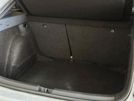 VOLKSWAGEN Nivus 1.0 4P FLEX 200 TSI HIGHLINE TURBO AUTOM�TICO, Foto 11