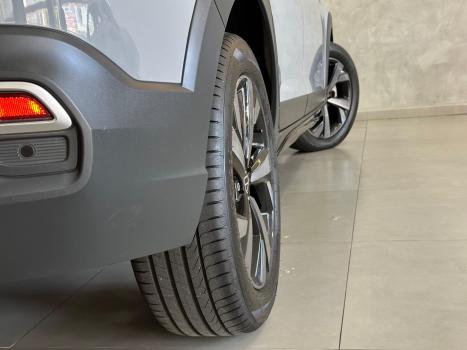 VOLKSWAGEN Nivus 1.0 4P FLEX 200 TSI HIGHLINE TURBO AUTOM�TICO, Foto 18