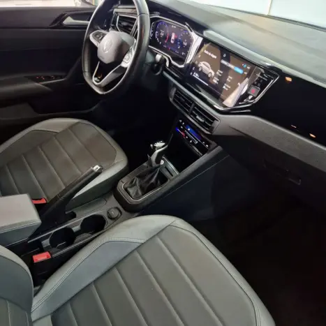 VOLKSWAGEN Nivus 1.0 4P FLEX 200 TSI HIGHLINE TURBO AUTOM�TICO, Foto 12