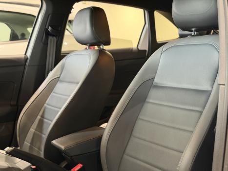 VOLKSWAGEN Nivus 1.0 4P FLEX 200 TSI HIGHLINE TURBO AUTOM�TICO, Foto 11