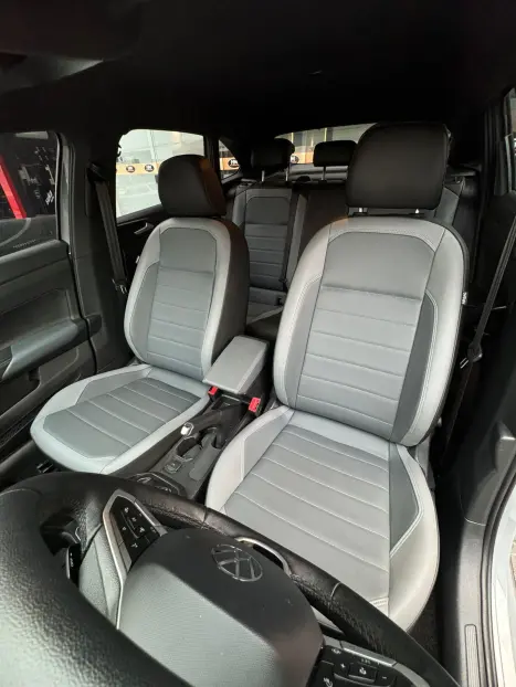 VOLKSWAGEN Nivus 1.0 4P FLEX 200 TSI HIGHLINE TURBO AUTOM�TICO, Foto 6