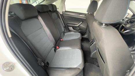 VOLKSWAGEN Nivus 1.0 4P FLEX 200 TSI COMFORTLINE TURBO AUTOM�TICO, Foto 7
