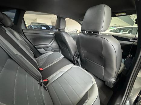 VOLKSWAGEN Nivus 1.0 4P FLEX 200 TSI HIGHLINE TURBO AUTOM�TICO, Foto 13