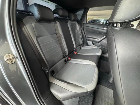 VOLKSWAGEN Nivus 1.0 4P FLEX 200 TSI HIGHLINE TURBO AUTOM�TICO, Foto 14