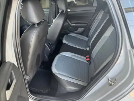 VOLKSWAGEN Nivus 1.0 4P FLEX 200 TSI HIGHLINE TURBO AUTOM�TICO, Foto 11