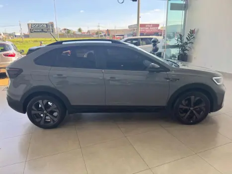 VOLKSWAGEN Nivus 1.0 4P FLEX 200 TSI HIGHLINE TURBO AUTOM�TICO, Foto 12