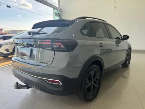 VOLKSWAGEN Nivus 1.0 4P FLEX 200 TSI HIGHLINE TURBO AUTOM�TICO, Foto 15